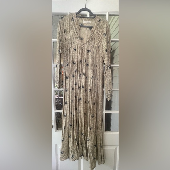 Natalie Martin Fiore Maxi Dress size medium- large - Picture 1 of 3